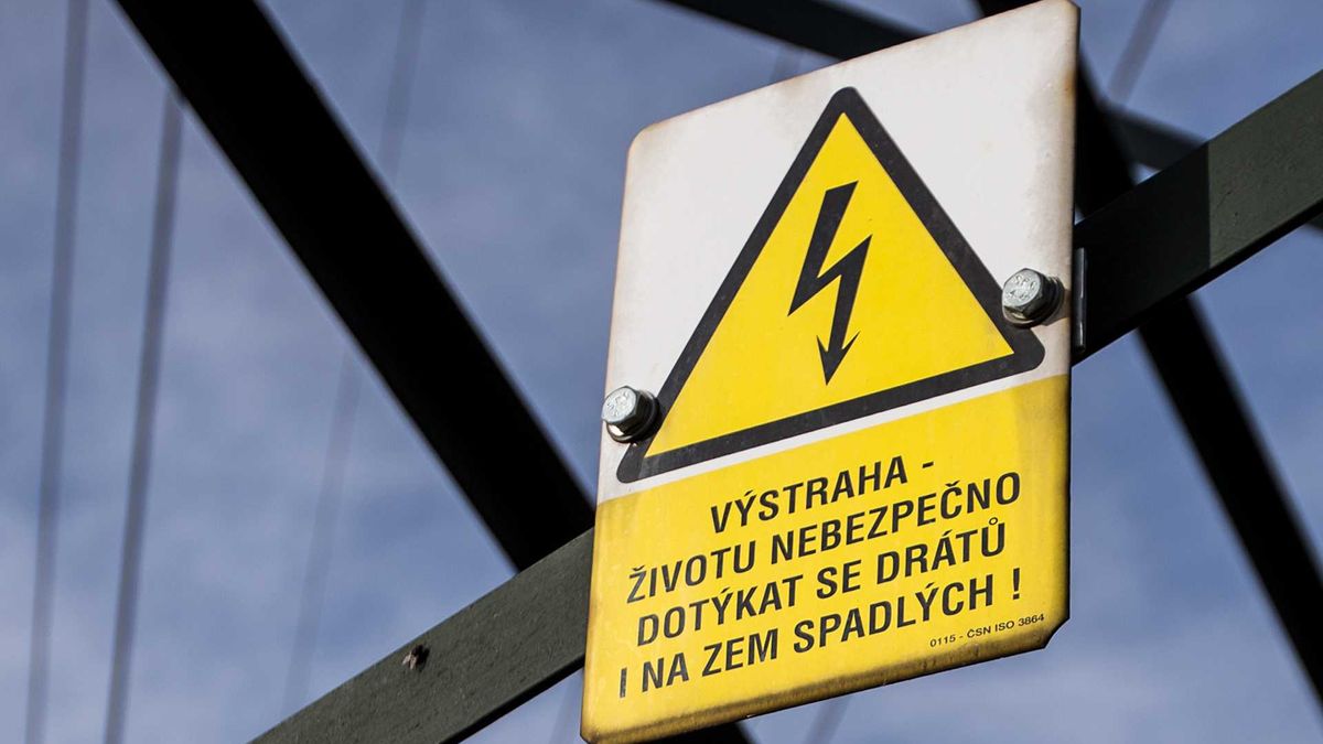 Stovkám tisíc Čechů hrozí velké zdražení elektřiny a plynu